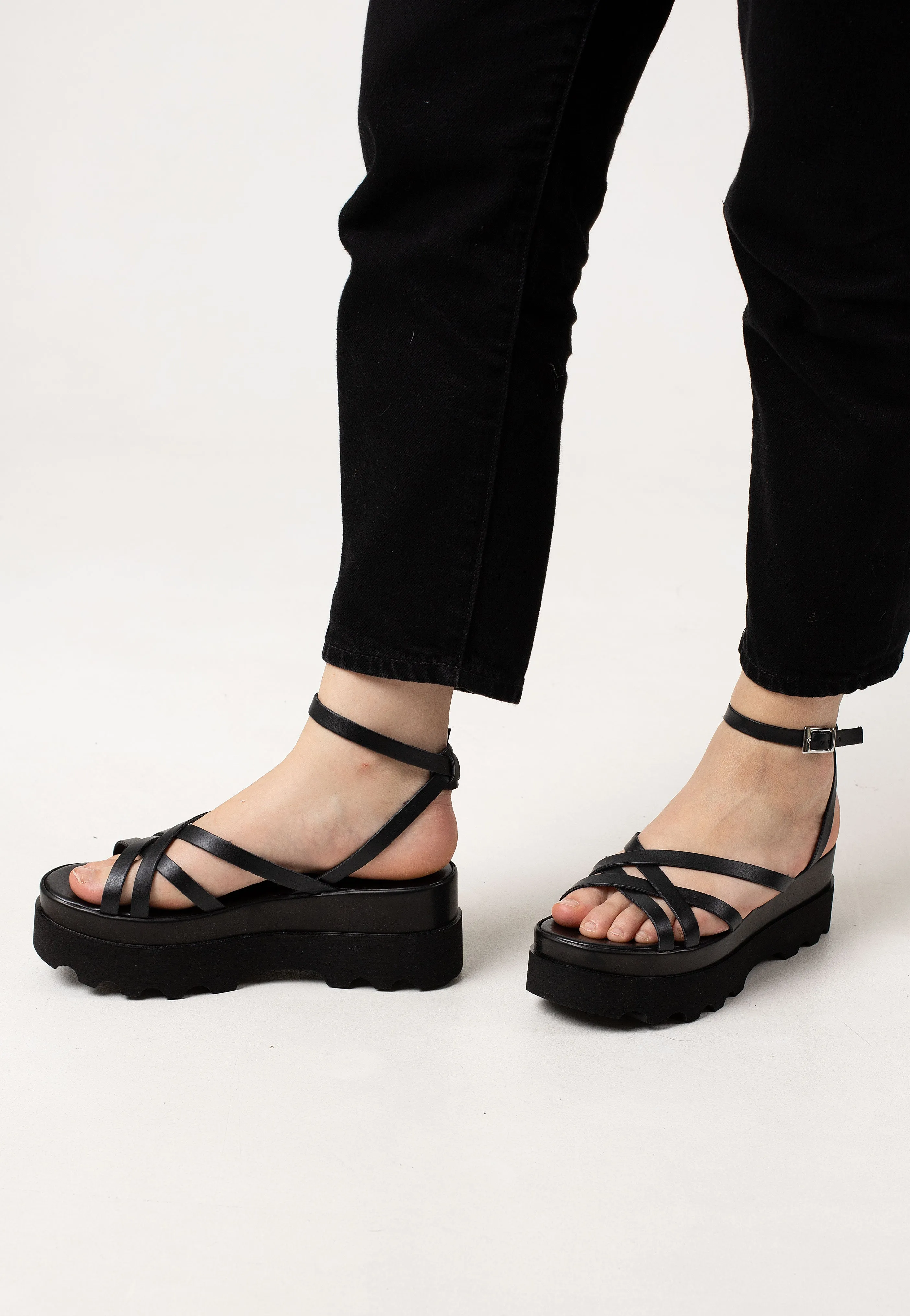 Altercore - Dolo Black - Girl Sandals