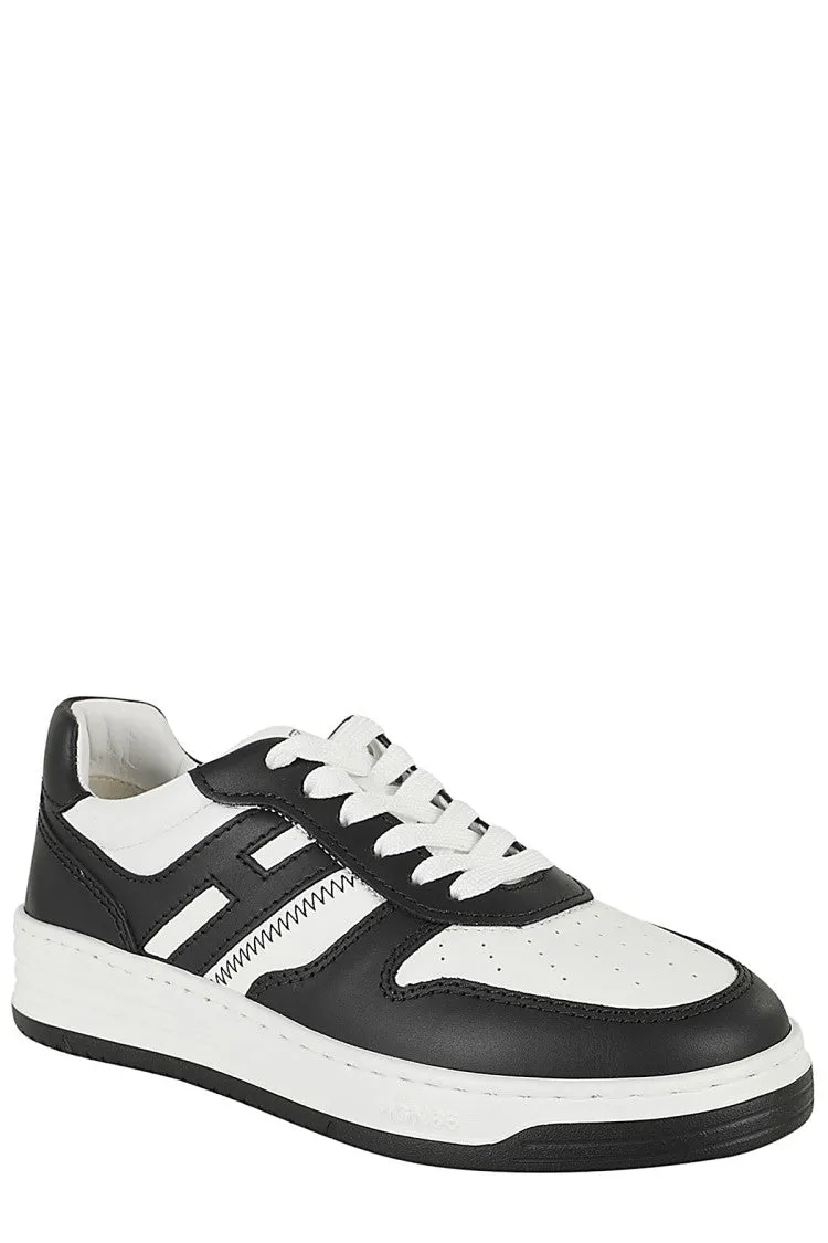 H630 Sneakers