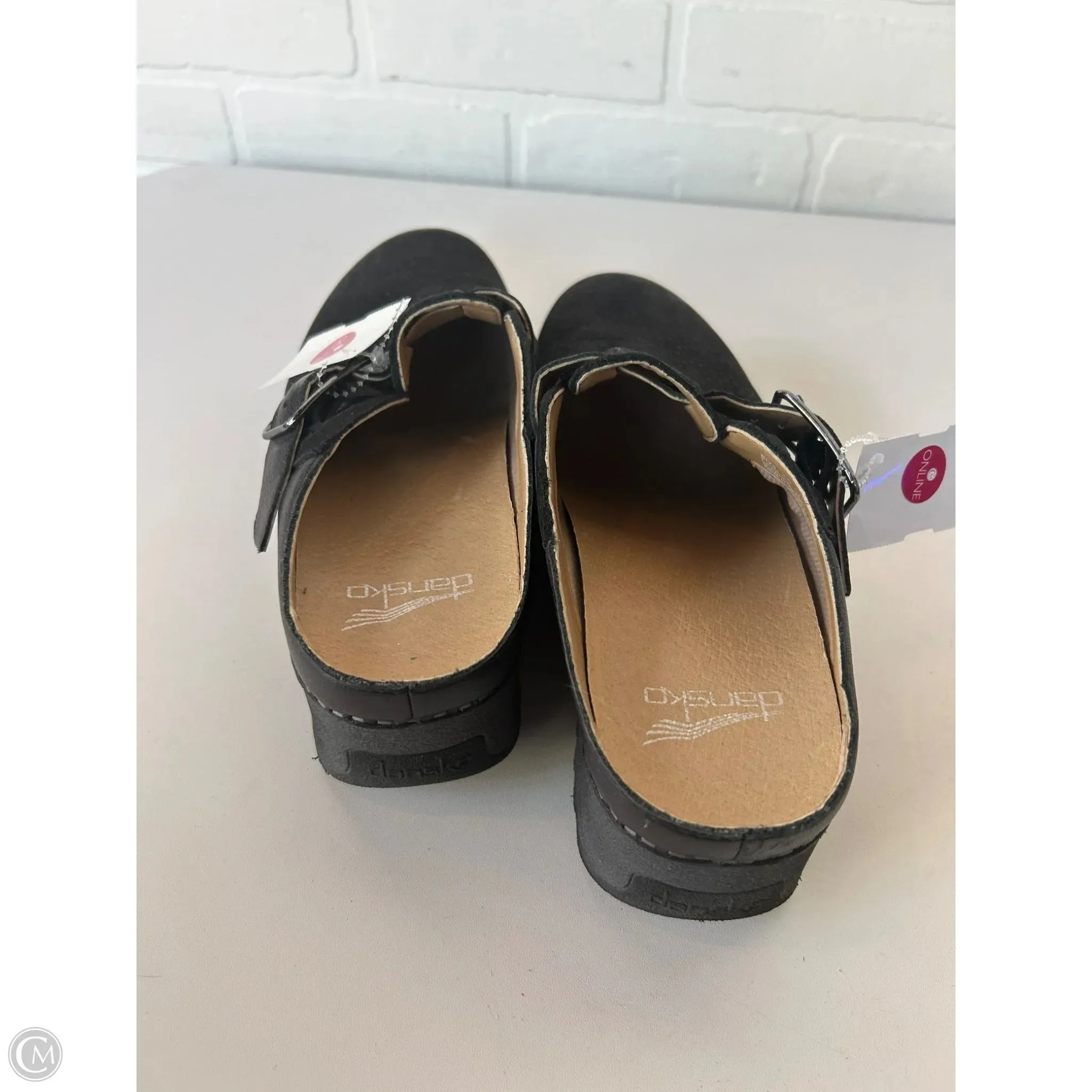 Shoes Flats By Dansko In Black, Size: 8.5