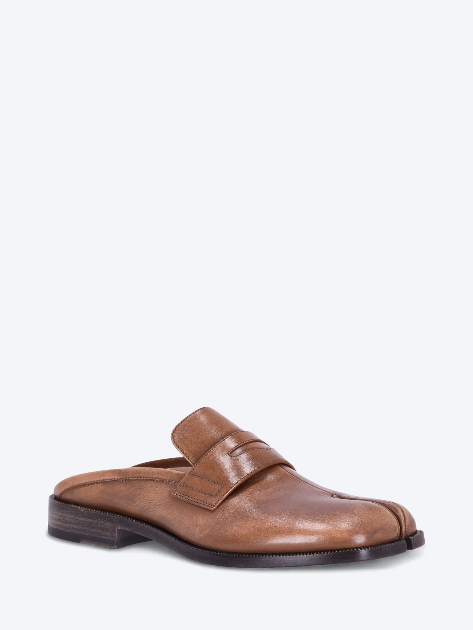 Tabi loafer mules